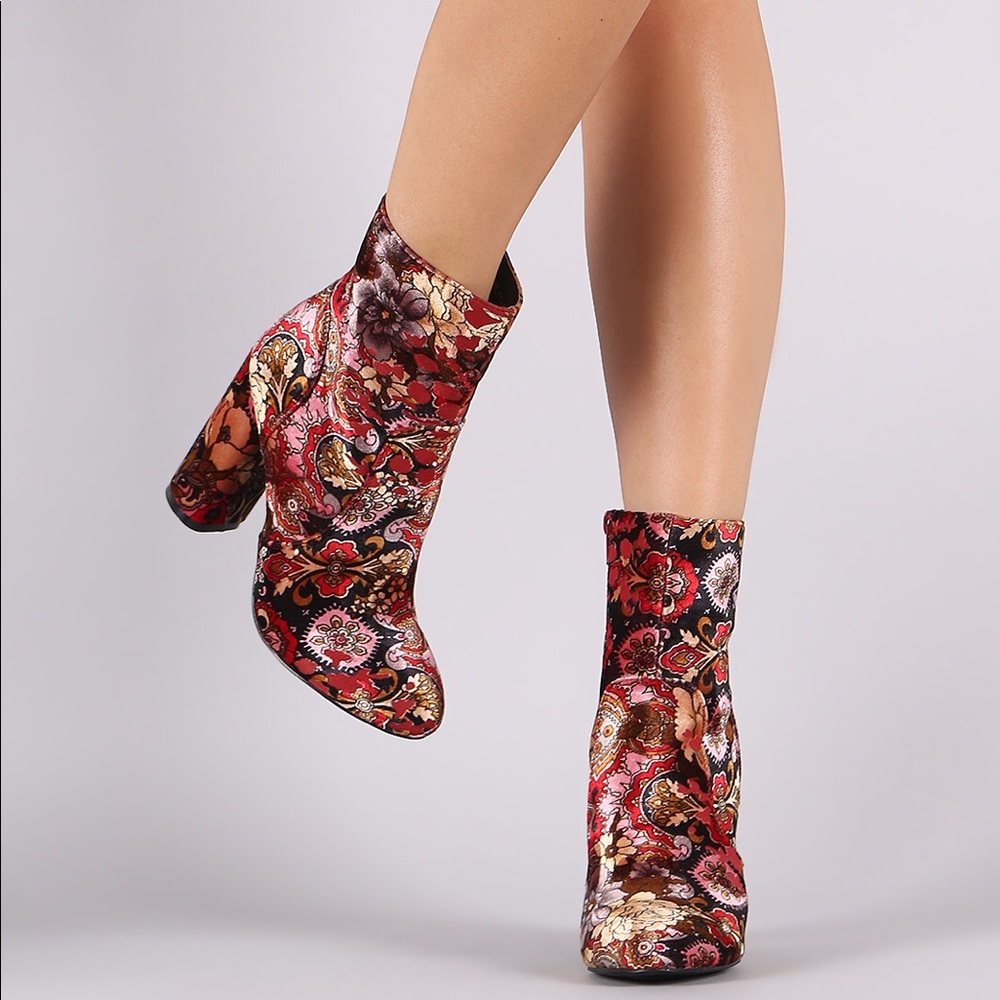 Floral print boots